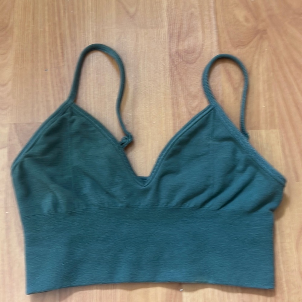 Alo Yoga Bralette Size Small